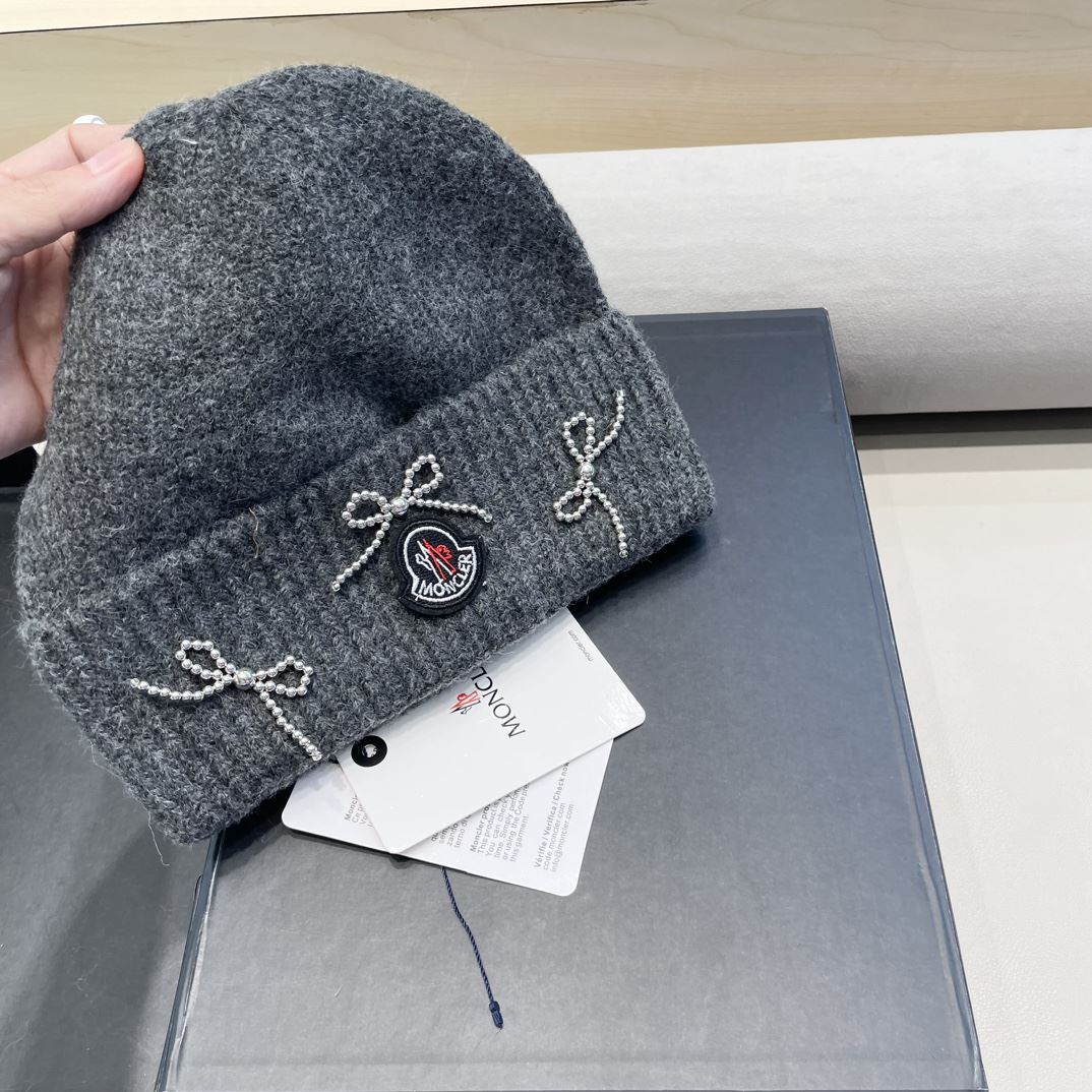 Moncler Caps